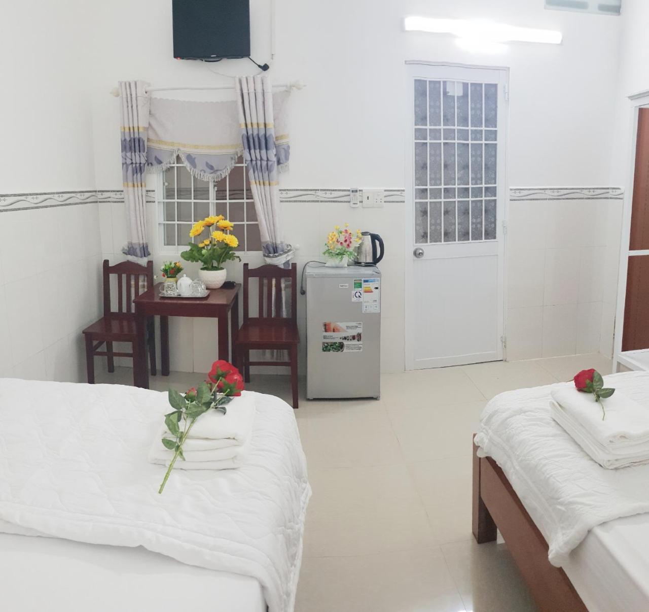 Hai Phuong Tuyen Guesthouse دونغ دونغ المظهر الخارجي الصورة